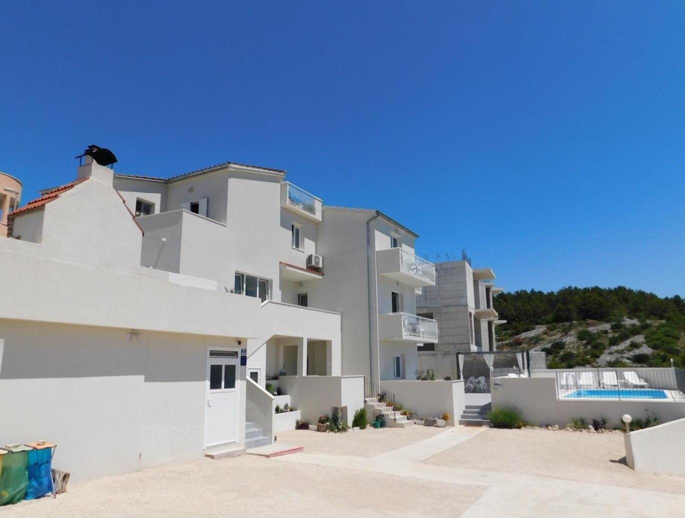 Apartments Huljev Primošten Eksteriør bilde